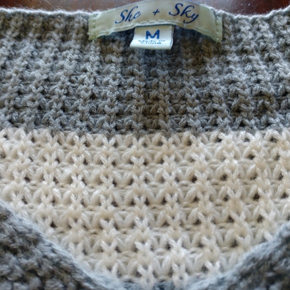 She and Sky oversized sweater - Picture 6 of 6